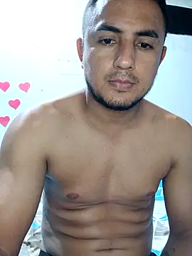 Geral Yeraldyn09 online show from November 2025 02:00:01 AM