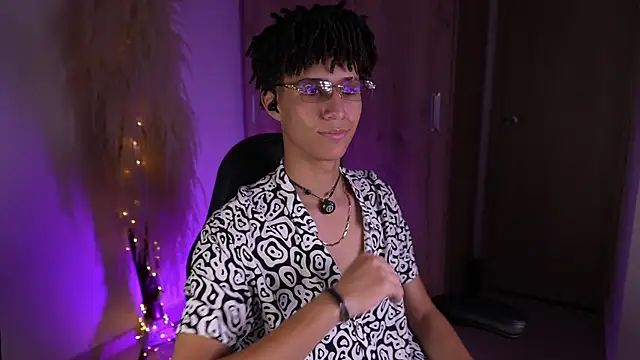 Afro god  online show from May 2026 03:04:02 AM