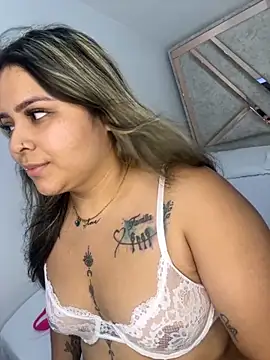 ashley-swift- online show from September 2025 08:55:02 PM