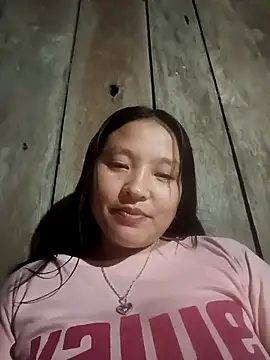 Snapshot of MuiNay chatting on October 2025 12:09:01 PM MuiNay online show from October 2025 12:09:01 PM