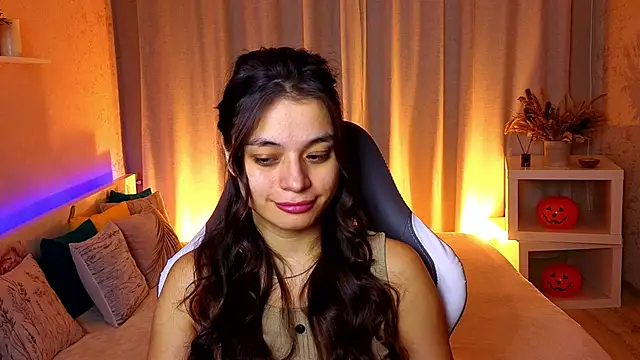 Snapshot of Leila_Hefner chatting on November 2025 03:12:01 AM Leila Hefner online show from November 2025 03:12:01 AM