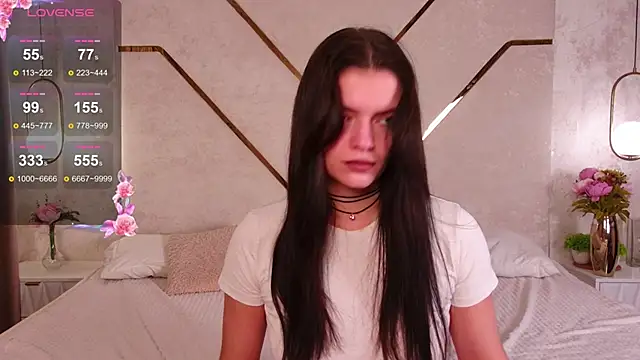 kimberlyy77 online show from November 2025 06:37:01 AM