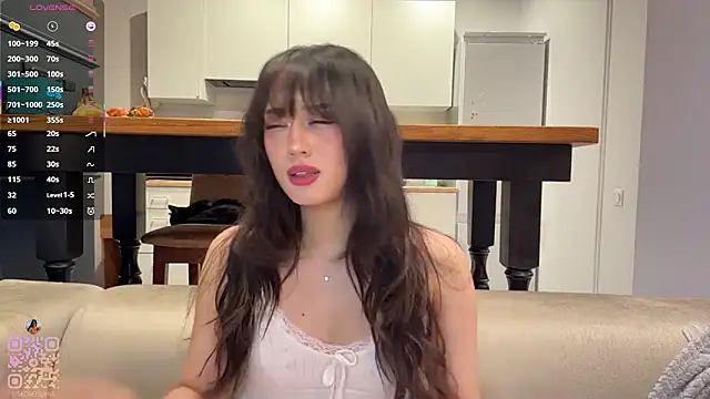 SweetSakuraJane online show from March 2026 06:01:02 PM