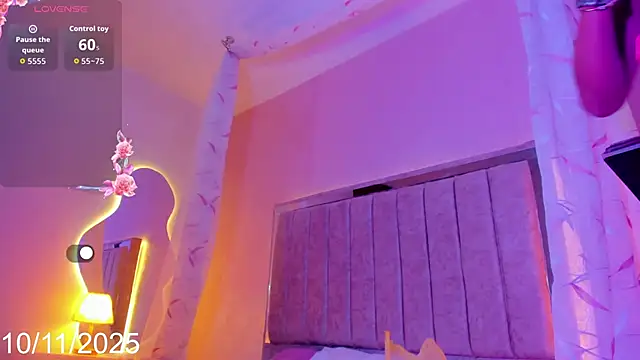 Daniela sanchezx online show from November 2025 07:24:01 PM