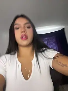 Michelle johnson  online show from May 2026 07:42:01 PM