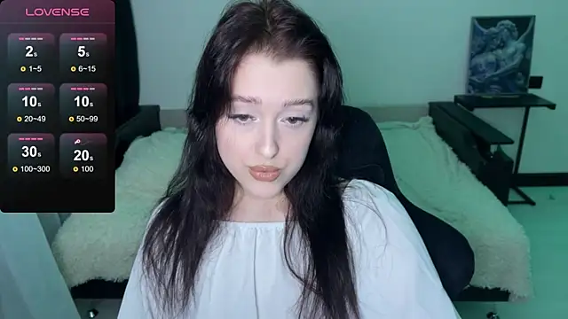 Sunshine J online show from December 2025 05:42:02 PM