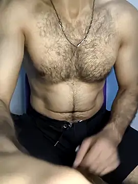 Snapshot of yazin199 chatting on September 2025 09:03:02 PM yazin199 online show from September 2025 09:03:02 PM