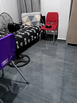 Snapshot of yazin199 chatting on September 2025 07:08:01 PM yazin199 online show from September 2025 07:08:01 PM