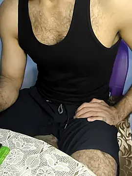 Snapshot of yazin199 chatting on September 2025 10:48:02 PM yazin199 online show from September 2025 10:48:02 PM