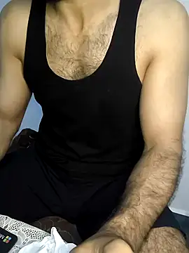 Snapshot of yazin199 chatting on October 2025 11:00:02 PM yazin199 online show from October 2025 11:00:02 PM