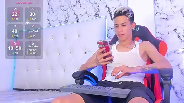 Leonardo-bigcock online show from April 2026 02:22:02 AM