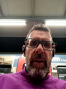 gigolobcn online show from April 2026 09:04:02 PM