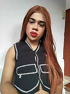 Snapshot of milabiggcoock chatting on November 2025 02:35:01 PM milabiggcoock online show from November 2025 02:35:01 PM