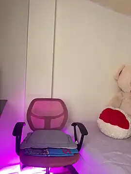 Zara Bel online show from February 2026 06:20:02 PM