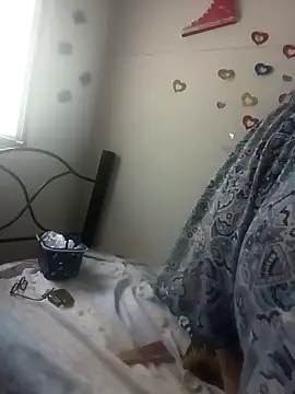 tany90 online show from February 2026 06:09:01 PM