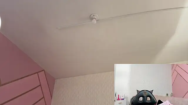 Eva mermaid online show from March 2026 02:17:01 PM