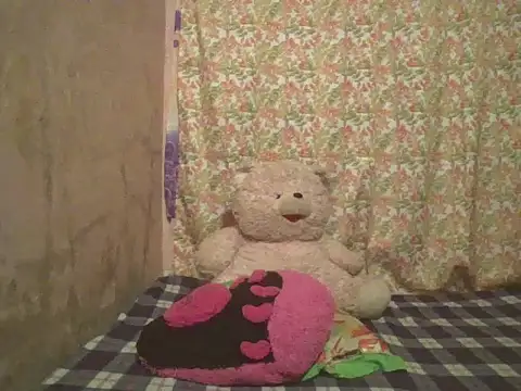 Snapshot of sexymorenal18 chatting on November 2025 11:55:02 AM sexymorenal18 online show from November 2025 11:55:02 AM