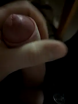 Snapshot of Silver_Power chatting on December 2025 04:32:01 AM Silver Power online show from December 2025 04:32:01 AM