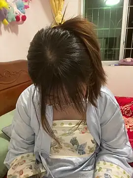 sisi-maiden online show from April 2026 02:11:02 PM