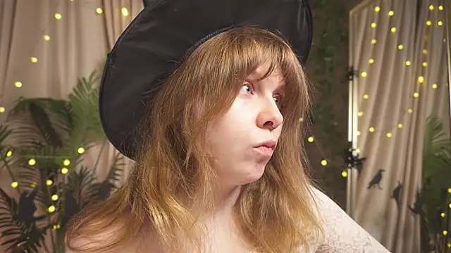 Snapshot of Sense_Of_Rosemary chatting on October 2025 05:53:02 AM Sense Of Rosemary online show from October 2025 05:53:02 AM