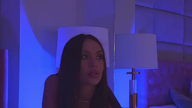 Snapshot of ZenyaNoir chatting on October 2025 03:10:02 PM ZenyaNoir online show from October 2025 03:10:02 PM