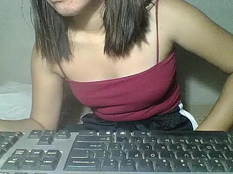 Skinny PinayGirljust18 online show from April 2026 08:31:02 PM