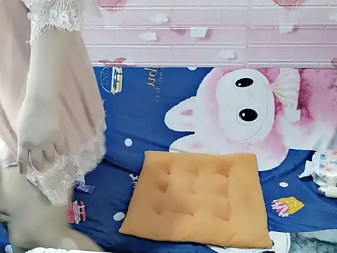 Snapshot of Miu_9117 chatting on October 2025 06:59:01 PM Miu 9117 online show from October 2025 06:59:01 PM