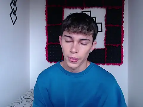 john vichenso online show from February 2026 01:07:02 PM