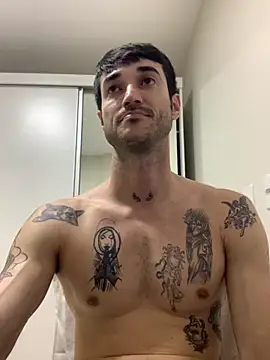 Snapshot of Fubinha chatting on September 2025 09:29:02 PM Fubinha online show from September 2025 09:29:02 PM