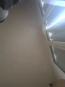 zeousseelphie online show from September 2025 03:44:01 PM