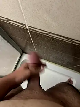 Erenn9972 online show from September 2025 02:05:02 PM