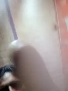 Snapshot of Hay-Viene-El-Huyy chatting on November 2025 01:51:02 AM Hay-Viene-El-Huyy online show from November 2025 01:51:02 AM