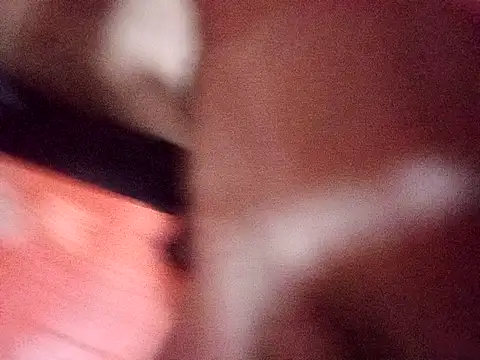 Snapshot of Hay-Viene-El-Huyy chatting on November 2025 05:32:02 AM Hay-Viene-El-Huyy online show from November 2025 05:32:02 AM