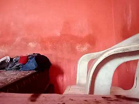 Snapshot of Hay-Viene-El-Huyy chatting on December 2025 04:46:01 PM Hay-Viene-El-Huyy online show from December 2025 04:46:01 PM