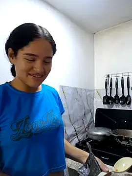 ValentinaMartel online show from October 2025 07:47:02 PM