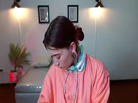 Evanss lx online show from November 2025 12:48:02 PM