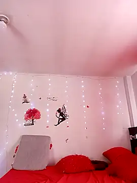 Snapshot of Lady_16 chatting on February 2026 03:39:02 PM Lady 16 online show from February 2026 03:39:02 PM