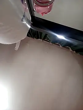 Snapshot of Lady_16 chatting on February 2026 01:46:01 AM Lady 16 online show from February 2026 01:46:01 AM