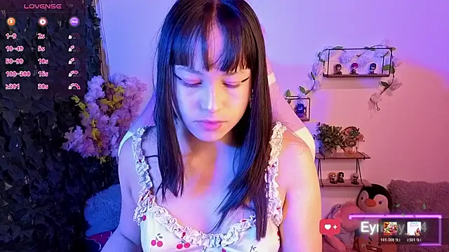 Snapshot of Eymmy_24 chatting on February 2026 03:05:02 AM Eymmy 24 online show from February 2026 03:05:02 AM