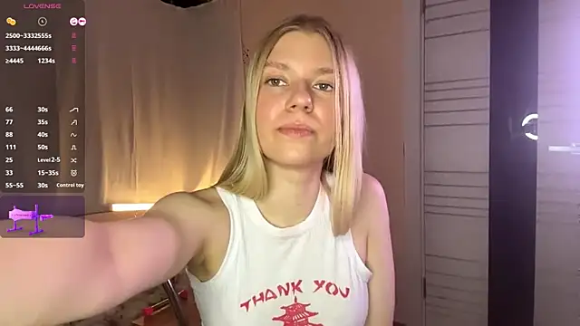 Snapshot of MaryjaneSpider chatting on October 2025 02:31:01 PM MaryjaneSpider online show from October 2025 02:31:01 PM