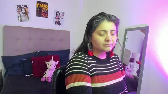 TifanyAmazinng online show from February 2026 12:21:01 PM