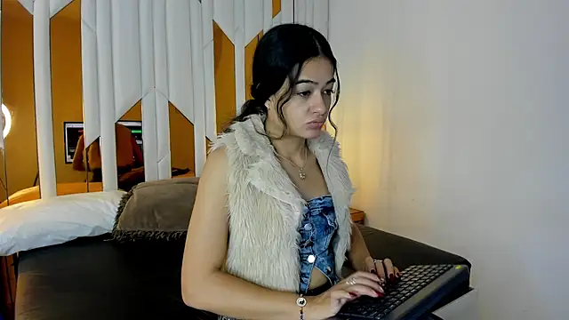 ValeriaPrado online show from December 2025 07:29:02 PM