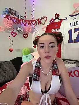 Snapshot of babygingerboo chatting on February 2026 03:58:02 AM babygingerboo online show from February 2026 03:58:02 AM