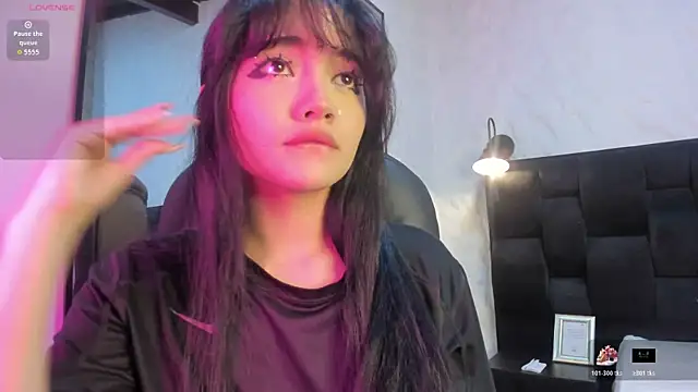 Snapshot of Darky_Doll chatting on December 2025 08:57:01 PM Darky Doll online show from December 2025 08:57:01 PM