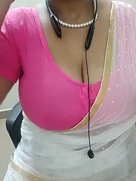 Snapshot of tami_lavanya chatting on May 2026 02:53:01 AM tami lavanya online show from May 2026 02:53:01 AM