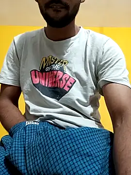 Snapshot of mayur_raaje chatting on November 2025 08:01:02 AM mayur raaje online show from November 2025 08:01:02 AM