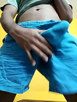 Snapshot of mayur_raaje chatting on November 2025 04:23:01 PM mayur raaje online show from November 2025 04:23:01 PM