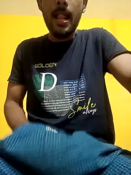 Snapshot of mayur_raaje chatting on November 2025 04:33:01 PM mayur raaje online show from November 2025 04:33:01 PM