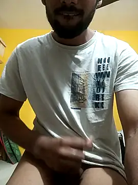 Snapshot of mayur_raaje chatting on February 2026 05:18:02 AM mayur raaje online show from February 2026 05:18:02 AM