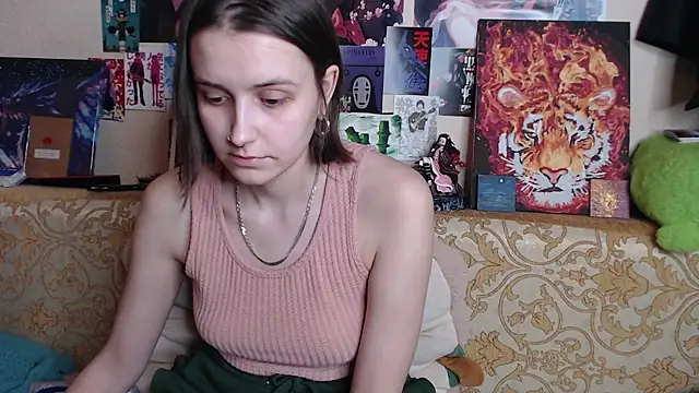 Snapshot of AliceChio chatting on September 2025 03:46:02 PM AliceChio online show from September 2025 03:46:02 PM